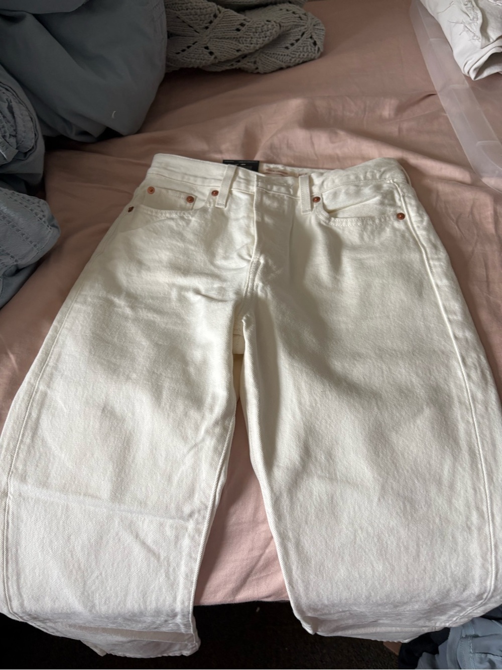Levi's Women's White Straight-Leg Jeans NWT